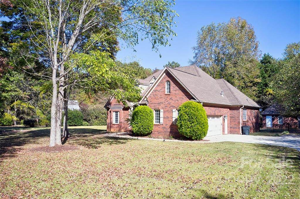 1444 Paraham Road - Photo 1