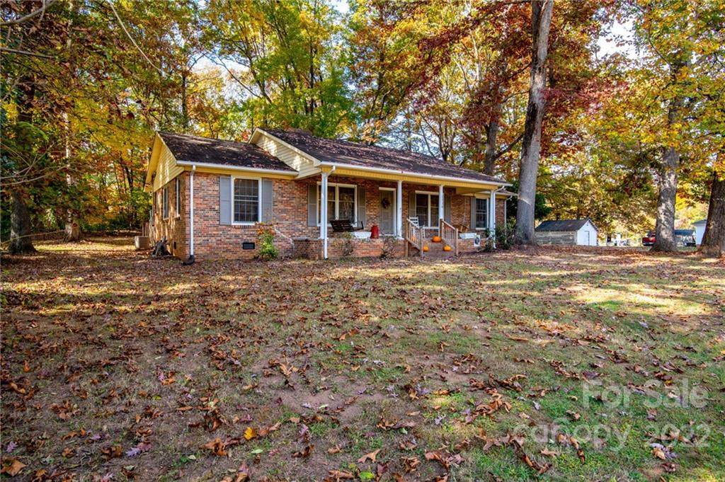 1716 Bethel Road - Photo 1