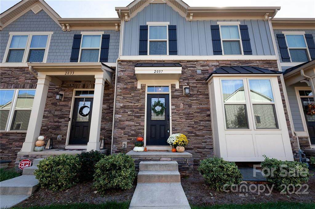 2037 Birchside Drive - Photo 1
