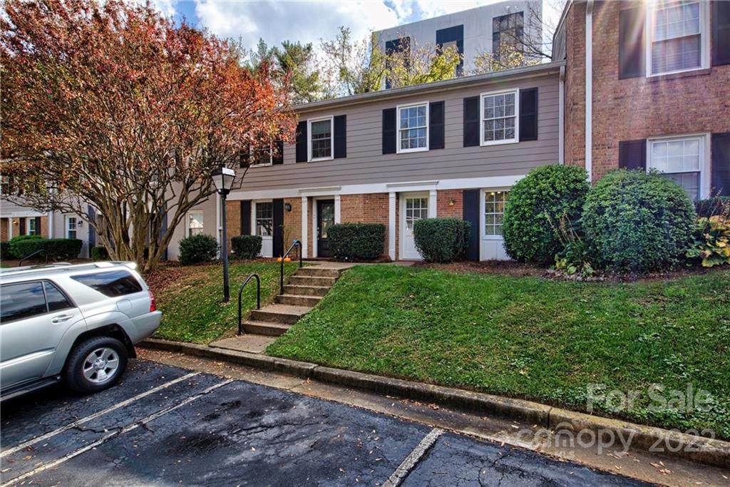 4611 Hedgemore Drive - Photo 1