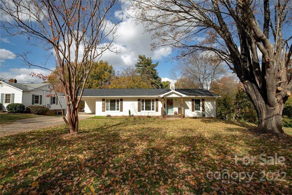 628 Westover Terrace - Photo 1