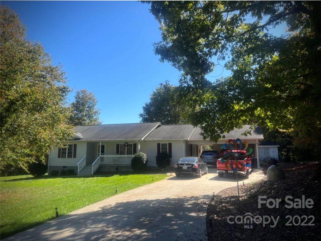 49 Mosteller Drive - Photo 1
