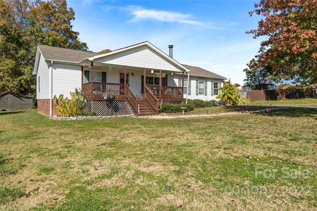 100 Acreview Lane - Photo 1
