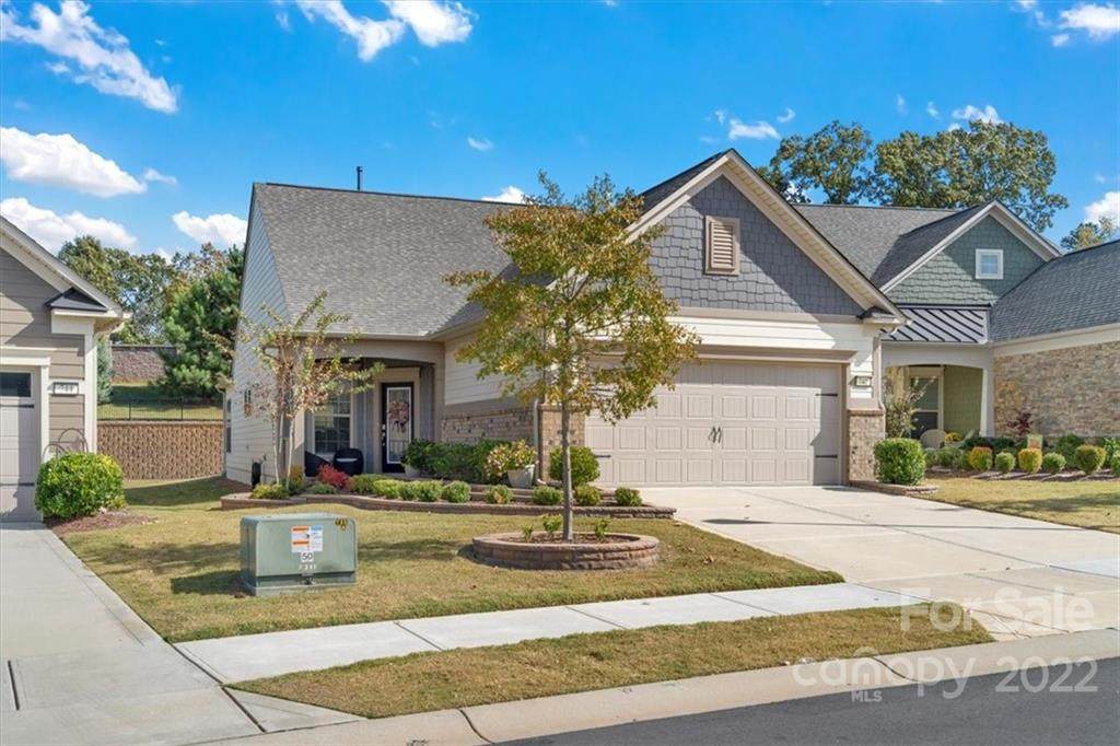 742 Birchway Drive - Photo 1
