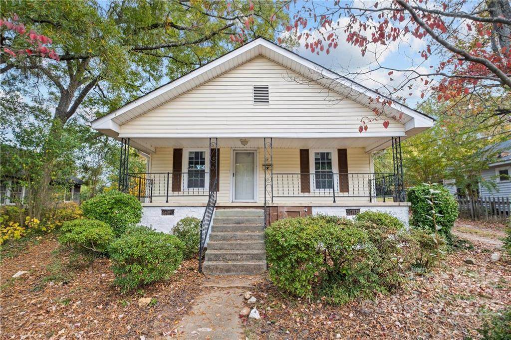 40 Carolina Avenue - Photo 1