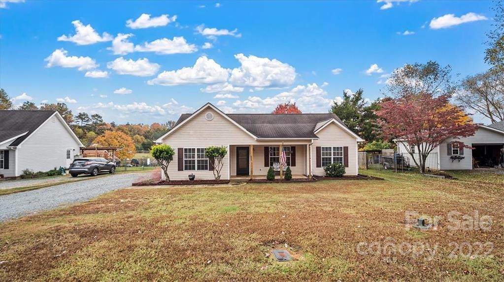 6000 Windsong Way - Photo 1