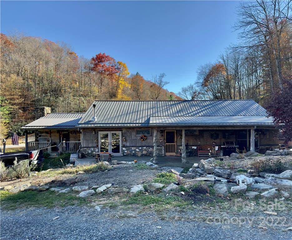 1005 Smith Creek Road - Photo 1