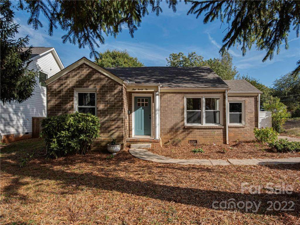 122 Smallwood Place - Photo 1