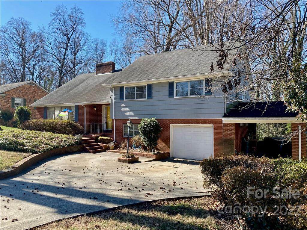 2711 Dunlavin Way - Photo 1