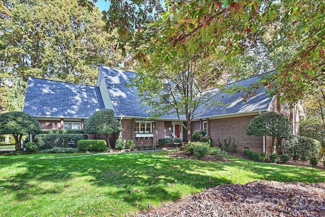 4933 Derbyshire Drive - Photo 1