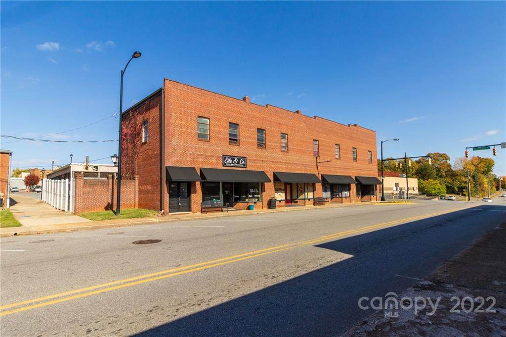 124-130 Gold Street - Photo 1