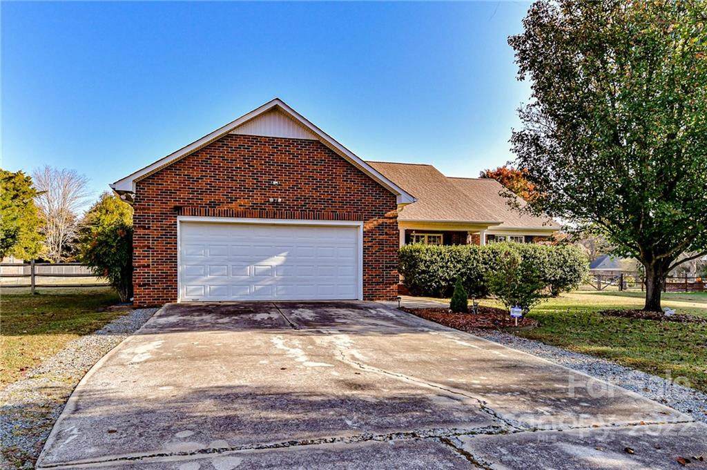 4412 Poxon Lane - Photo 1