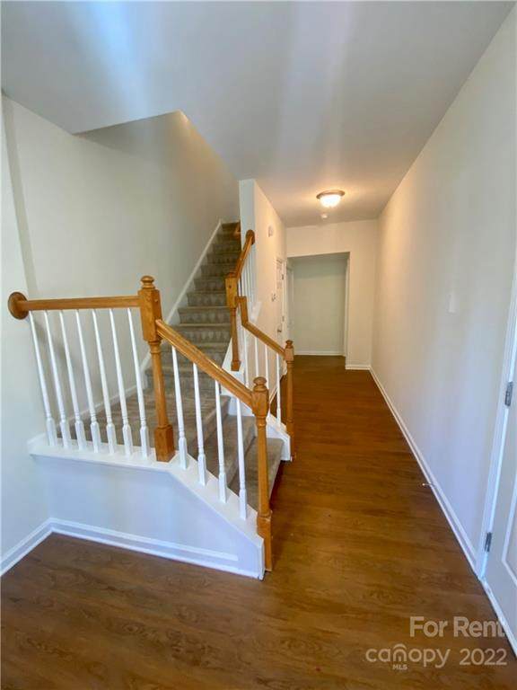 9820 Walkers Glen Drive - Photo 1