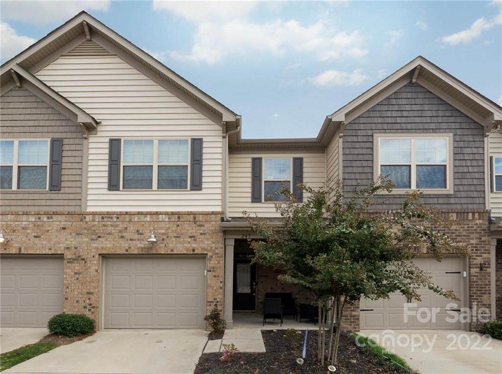 245 Ascot Run Way - Photo 1