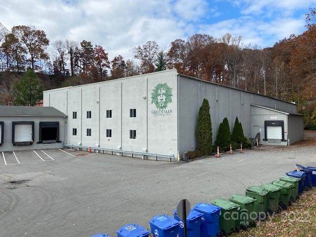 1070 Tunnel Road - Photo 1