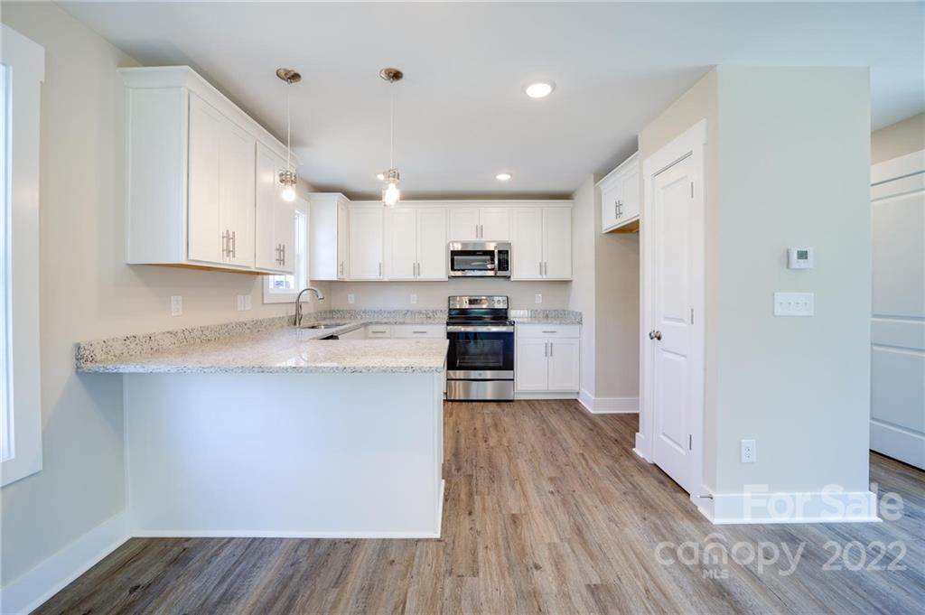 1007 Brown Summit Avenue - Photo 1