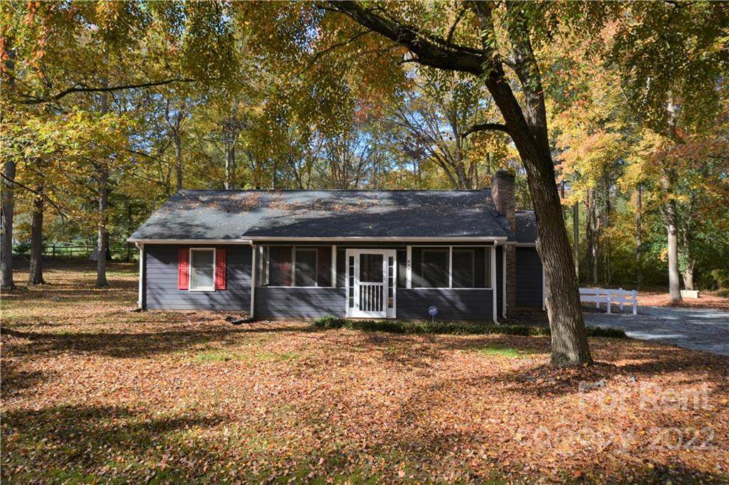 715 Worthwood Circle - Photo 1
