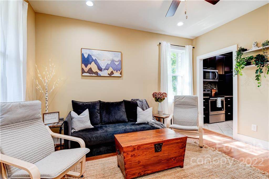 39 Skyland Circle - Photo 1