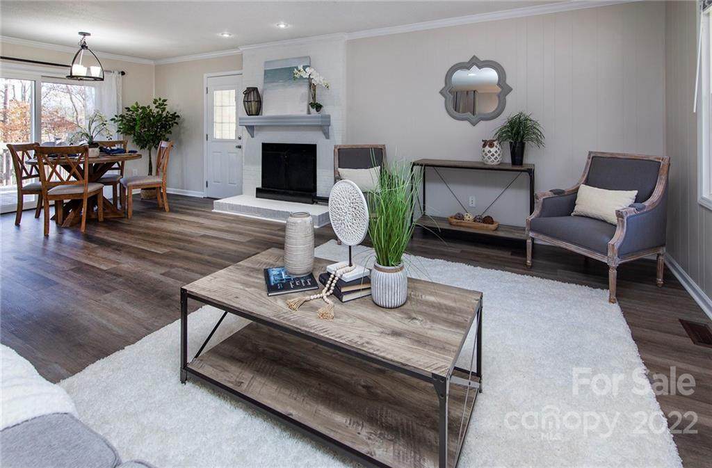 170 Woodcrest Road - Photo 1