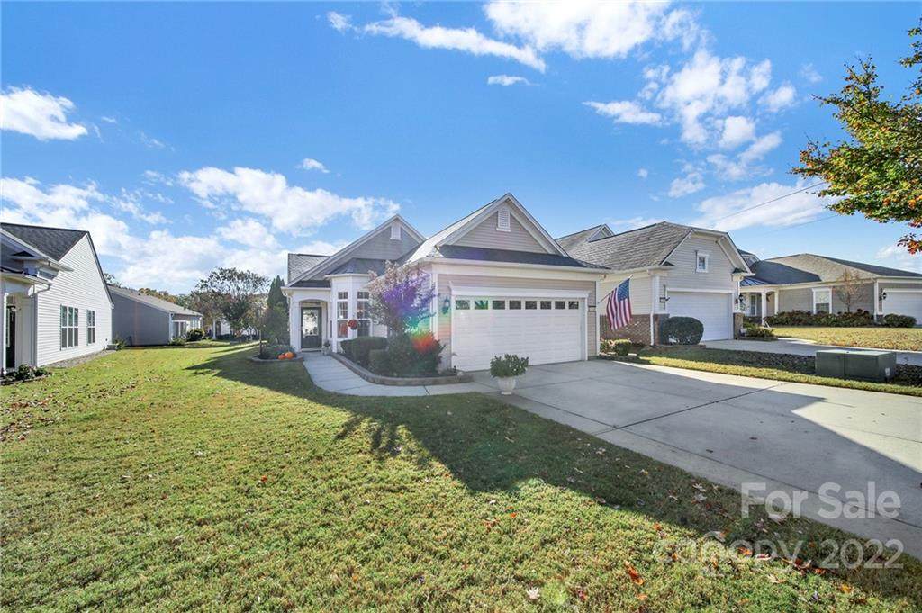 16348 Raven Crest Drive - Photo 1