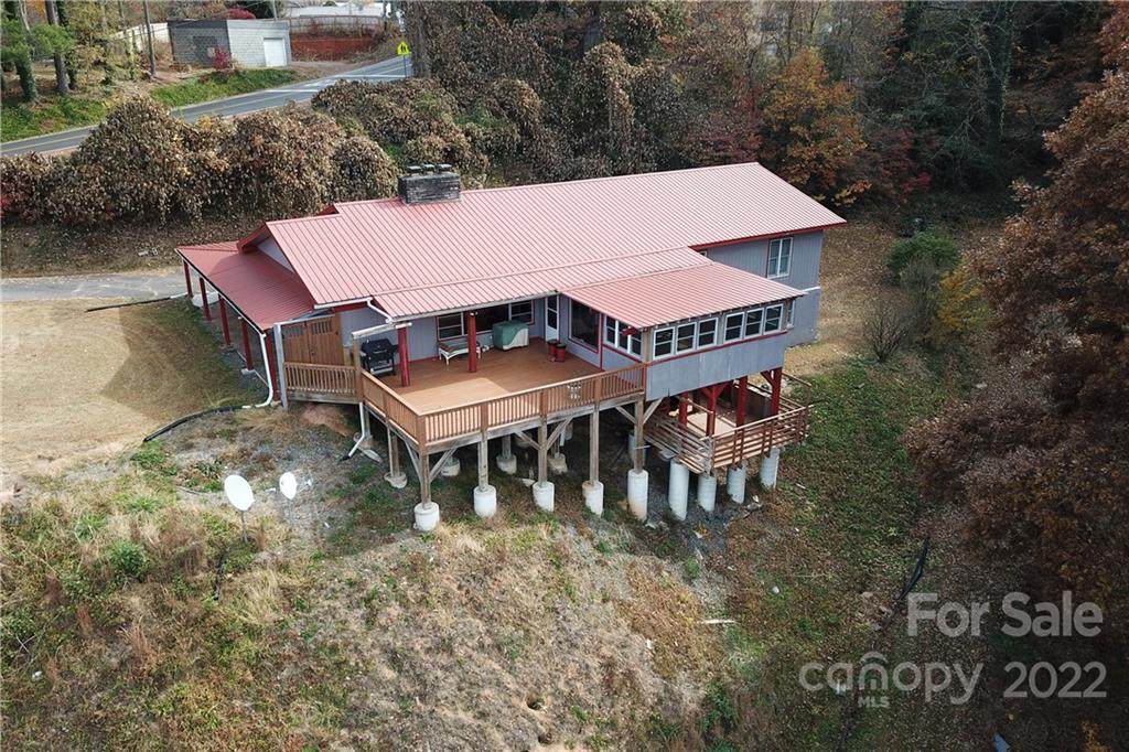 300 Arlington Avenue - Photo 1