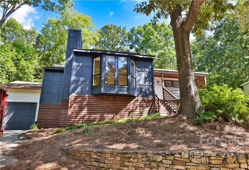 2305 Brook Canyon Drive - Photo 1