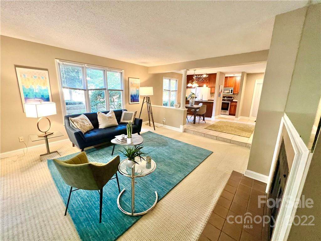318 Queens Road - Photo 1