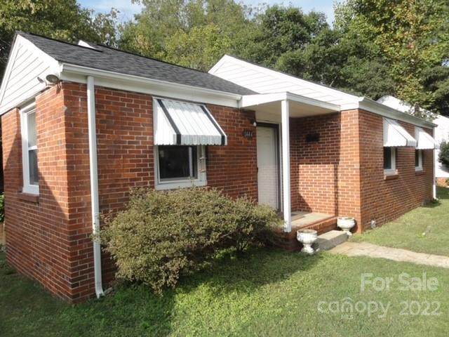 1444 Winston Drive - Photo 1