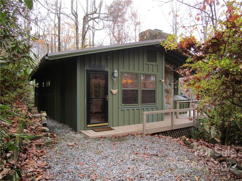218 Hickory Lane - Photo 1