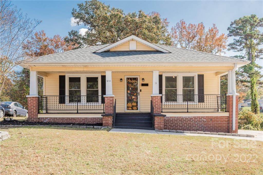 614 Laundry Street - Photo 1