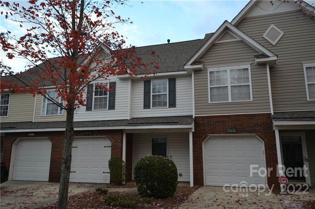 10916 Walking Path Lane - Photo 1