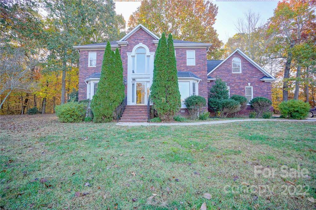 118 Water Oak Lane - Photo 1