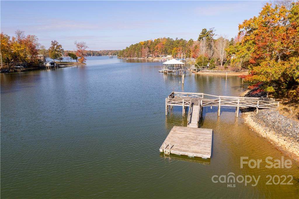 19709 Youngblood Road - Photo 1
