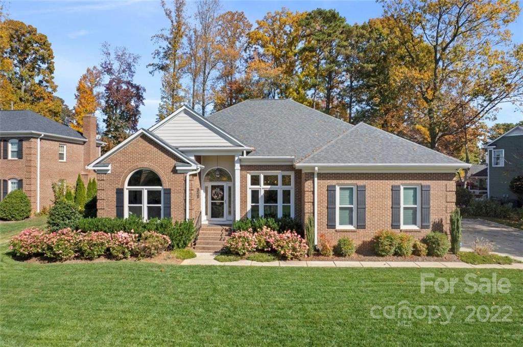 141 Prestwood Lane - Photo 1