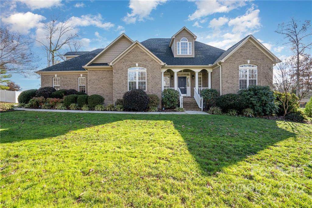 1088 Oakbluff Drive - Photo 1