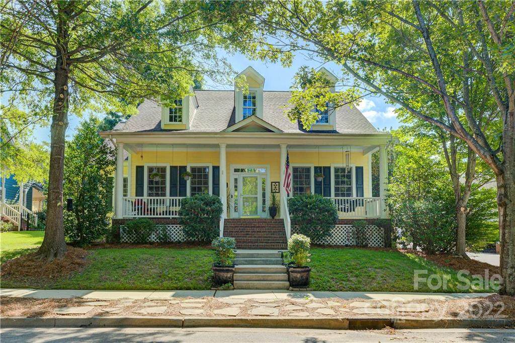 783 Julia Street - Photo 1