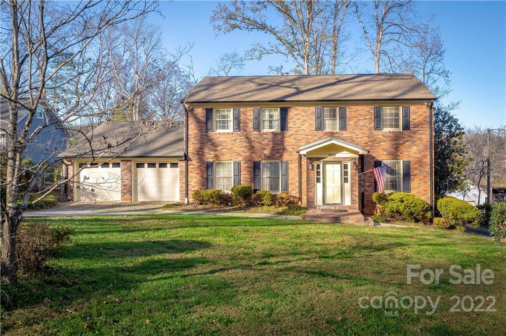 249 Camelot Drive - Photo 1