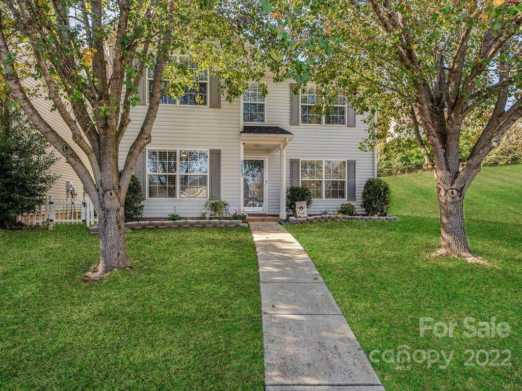1903 Chadwell Court - Photo 1