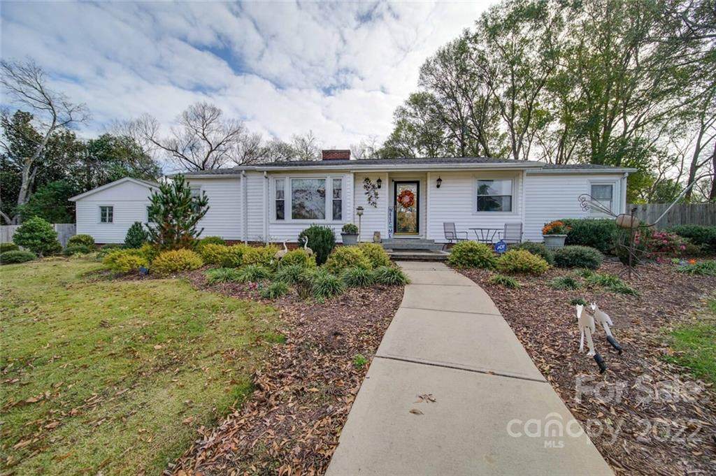 4139 Roberta Road - Photo 1