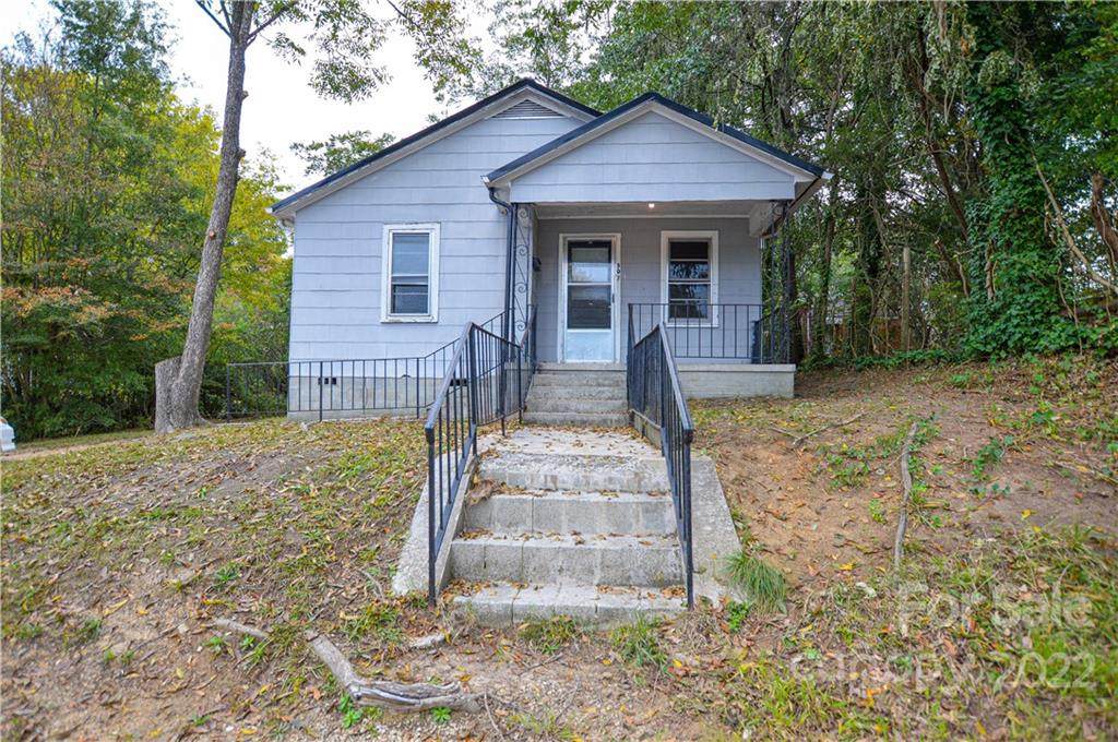 507 Harris Street - Photo 1