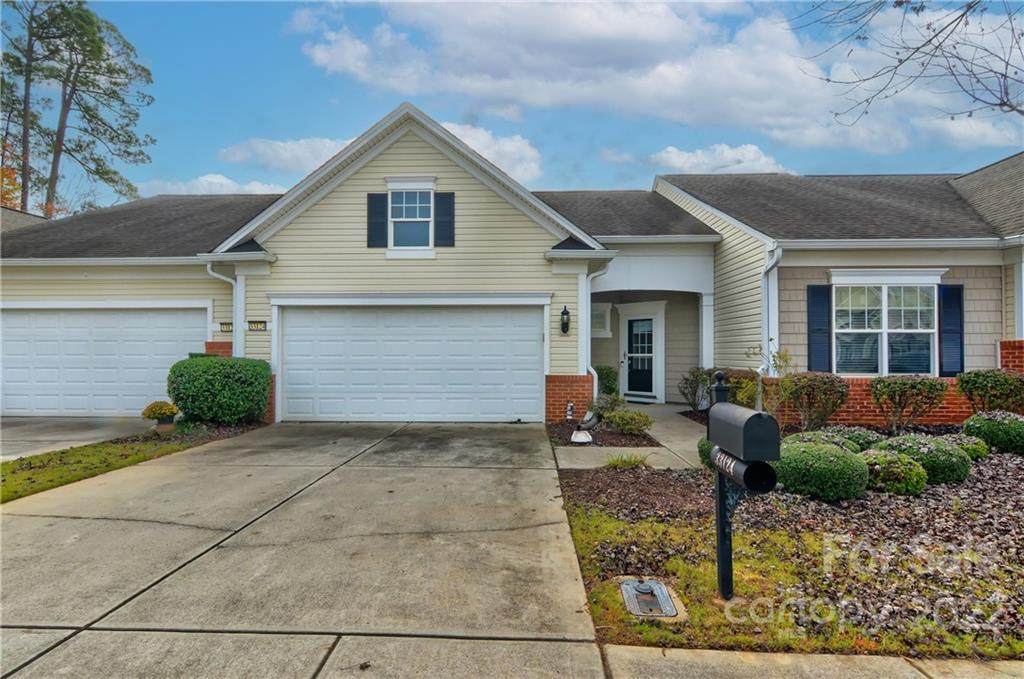 33124 Tanager Court - Photo 1