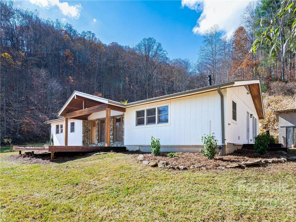 1105 Griffin Branch Road - Photo 1