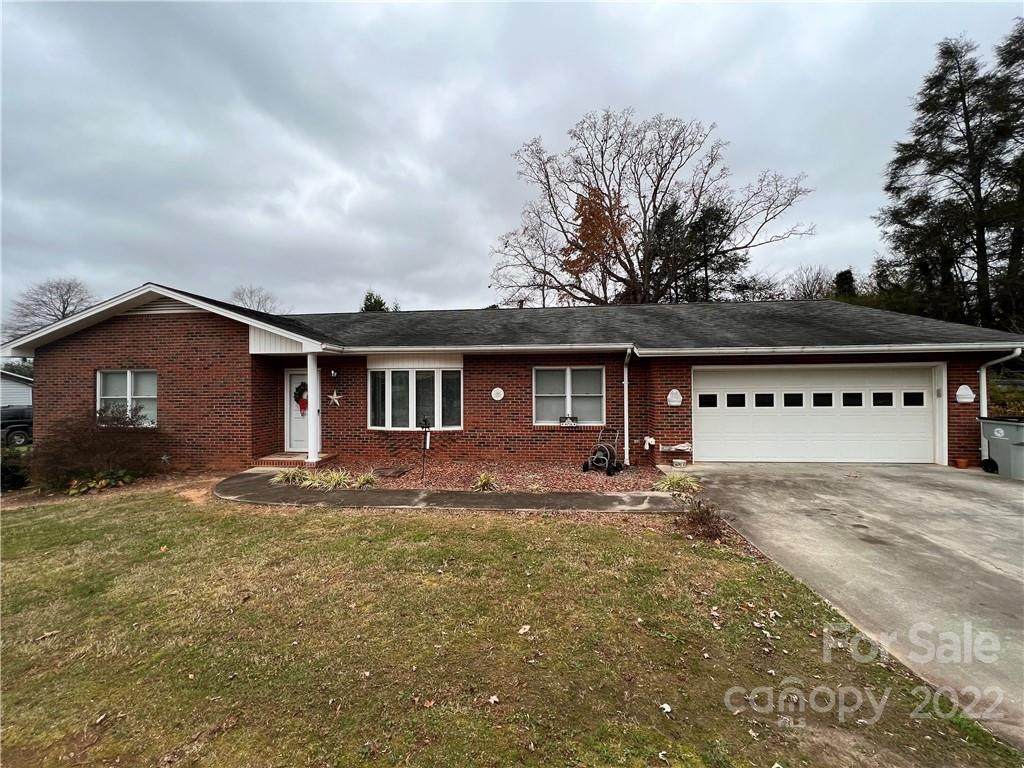 1006 Garden Street - Photo 1