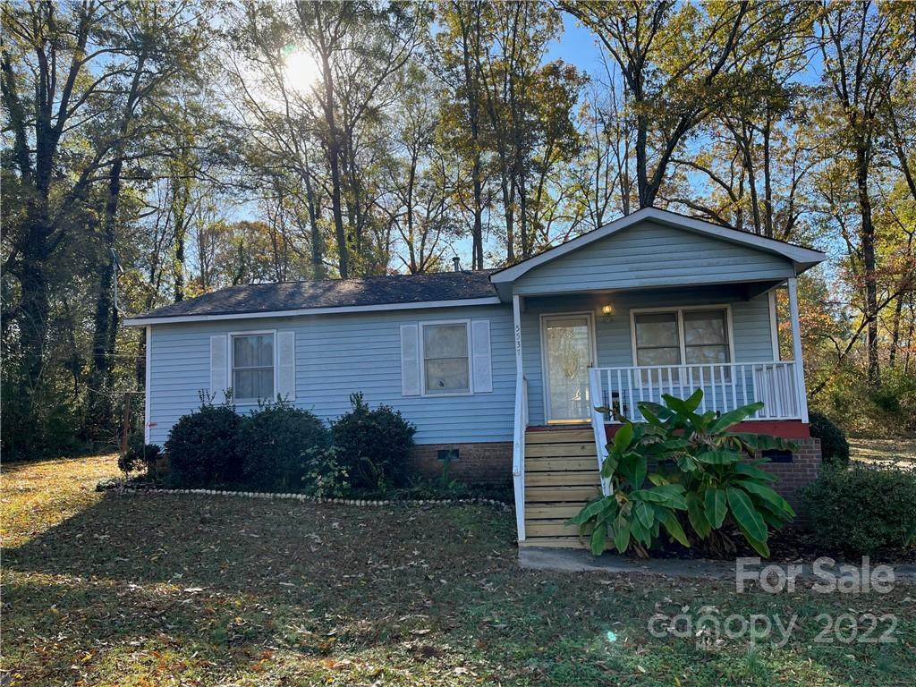 5537 Hillsdale Street - Photo 1
