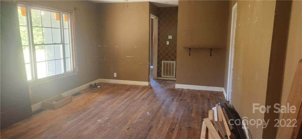 221 Nicholson Road - Photo 1