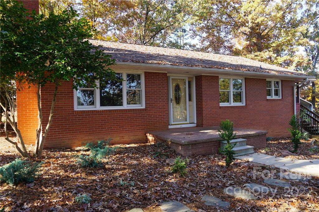 612 Mcdade Road - Photo 1