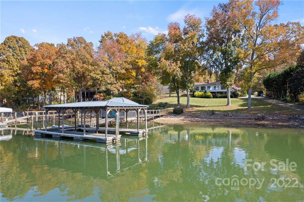 4243 Barbrick Street - Photo 1