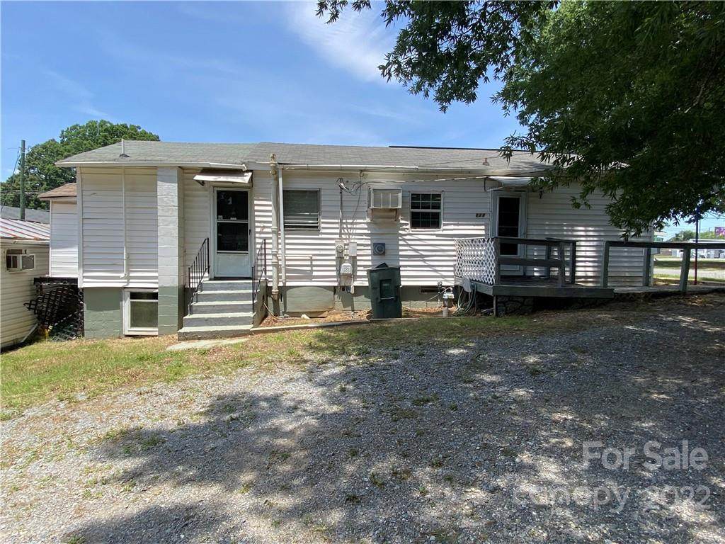 211 Webb Street - Photo 1