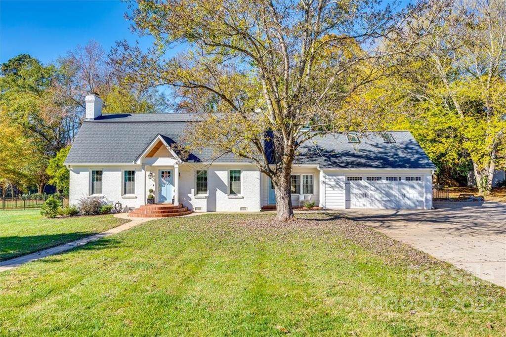 3701 Saint Charles Court - Photo 1