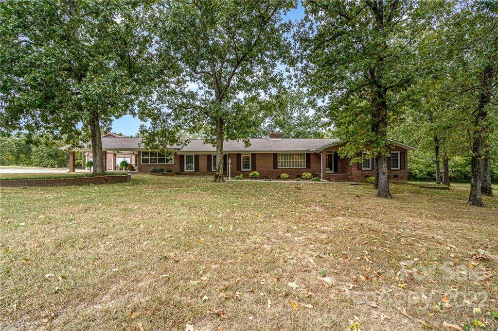 7324 Wolf Pond Road - Photo 1